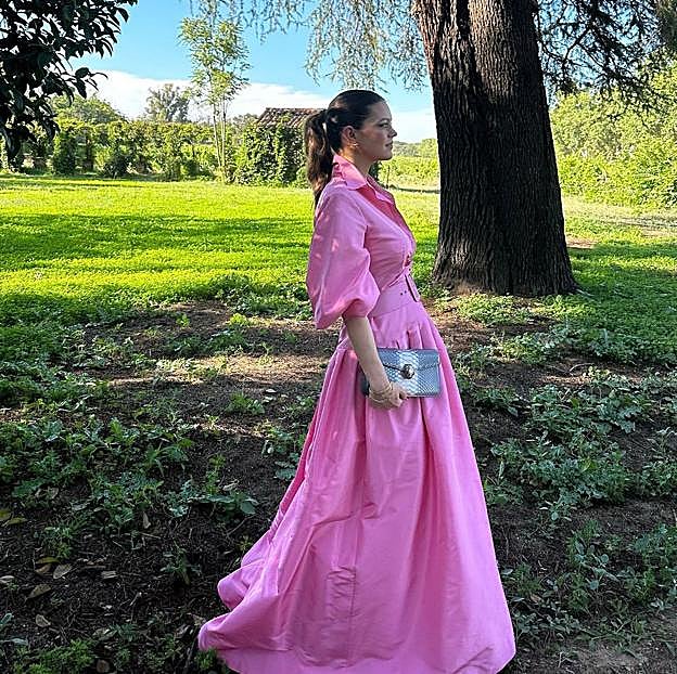 Isabelle Junot con un vestido de Tot Hom.