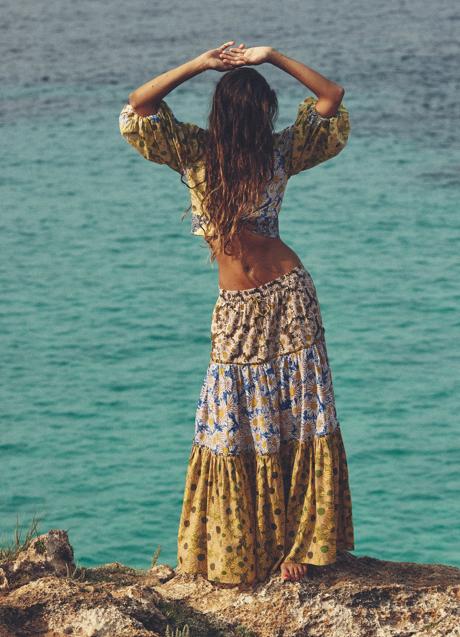 Imagen - Falda estampada de Zara (29,99 euros)