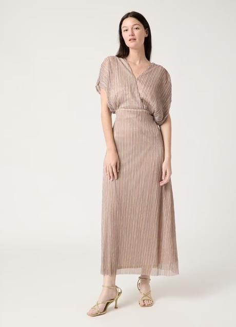 Imagen - Vestido largo brillante de Naf Naf, 69,90 euros.