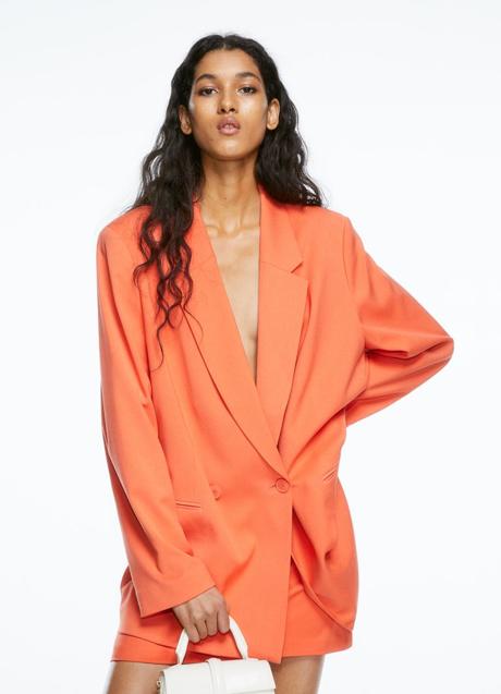 Imagen - Americana naranja de H&M (34,99 euros)