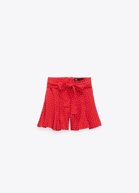 Imagen - Falda pantalón de lunares de Zara, 15,99 euros.
