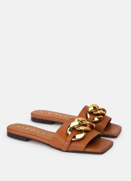 Imagen - Sandalias planas de pala con detalle dorado