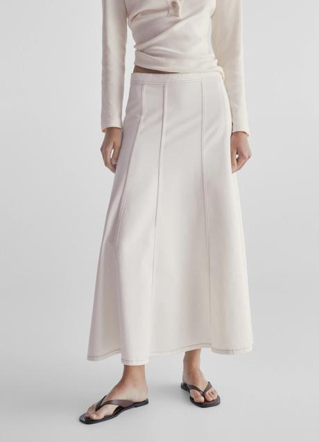 Imagen - Falda vaquera fluida de Massimo Dutti. Foto: Massimo Dutti.