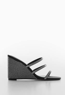 Imagen secundaria 2 - Las sadalias de cuña de Mango.