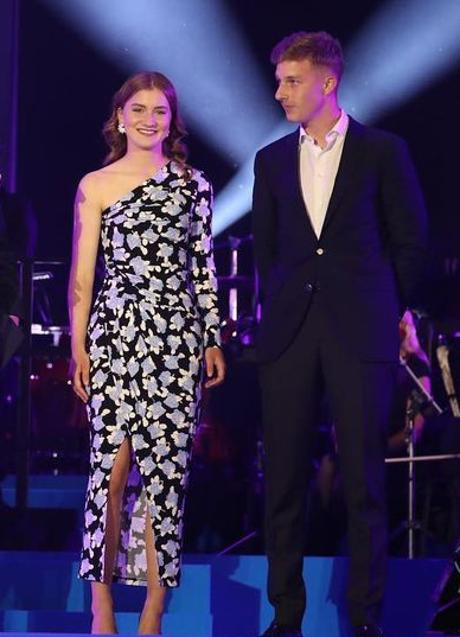 Imagen - Elisabeth de Bélgica con un vestido de flores. / INSTAGRAM