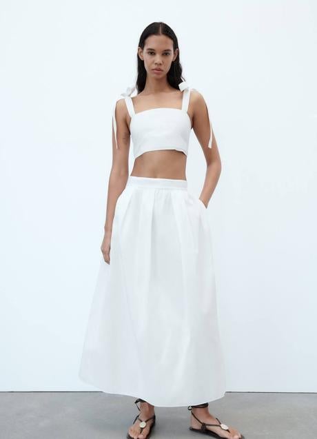 Imagen - Falda de vuelo en blanco