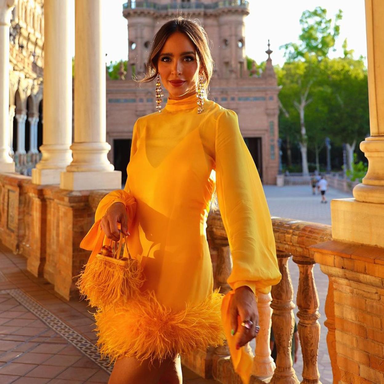 Rocío Osorno con un vestido de Mango.