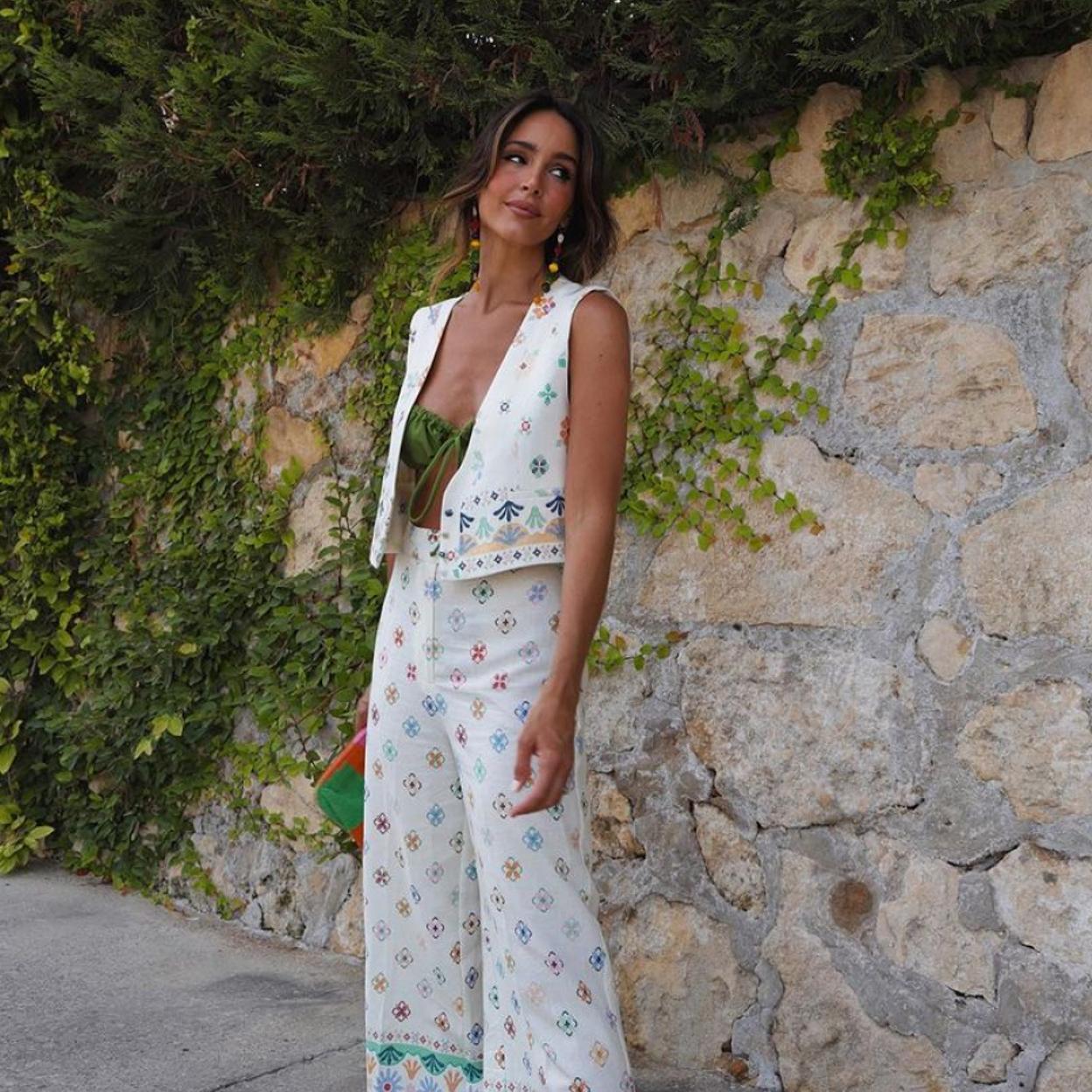 Los pantalones blancos no engordan, y estos tres modelos lo demuestran.