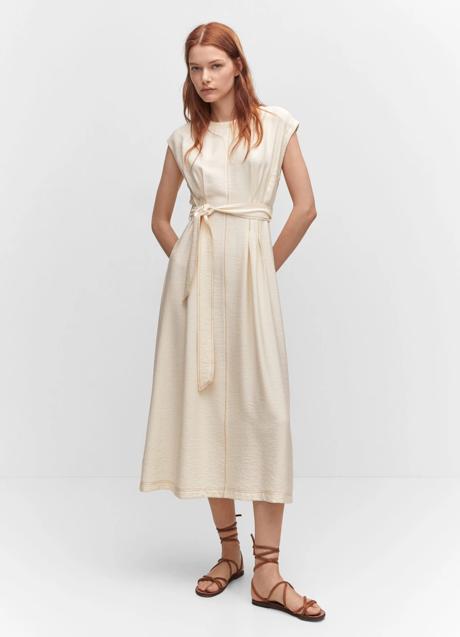 Imagen - Vestido blanco de Mango (29,99 euros)