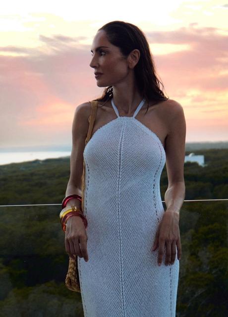 Imagen - Eugenia Silva con un vestido de punto.