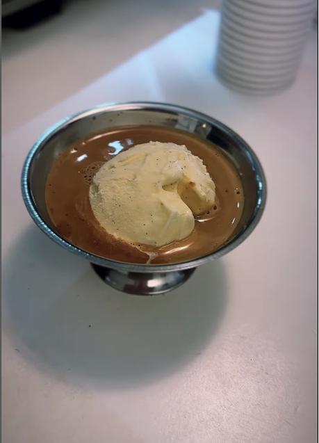 Imagen - El Affogato de Toma Café, que encontraremos en su local de la calle Santa Feliciana. / D.R 