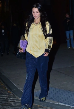 Imagen secundaria 2 - Kim Kardashian, la camiseta del Manchester City de los 90 y Bella Hadid.