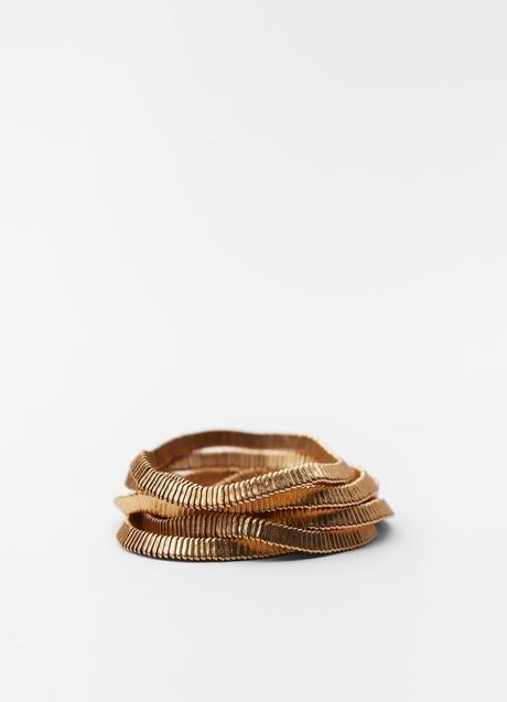 Imagen - Pulseras metálicas de Zara (15,99 euros)