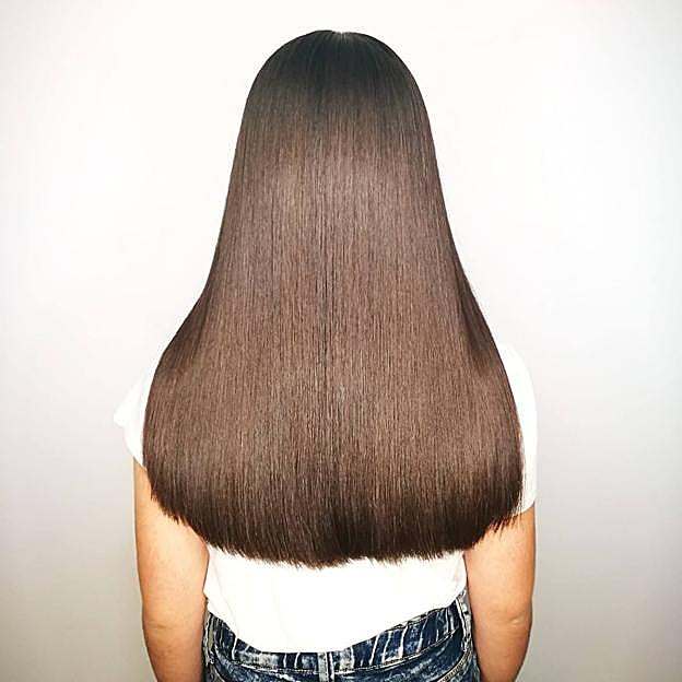 Resultado el alisado brasileño en pelo largo