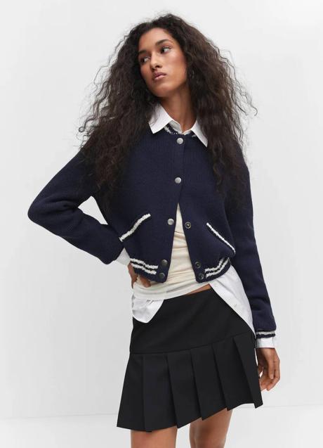Imagen - Cárdigan de punto estilo varsity