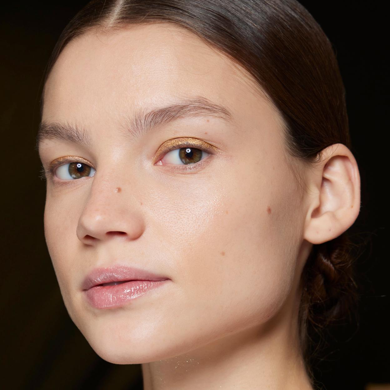 Estas son las cremas con antioxidantes y péptidos que mejor funcionan.