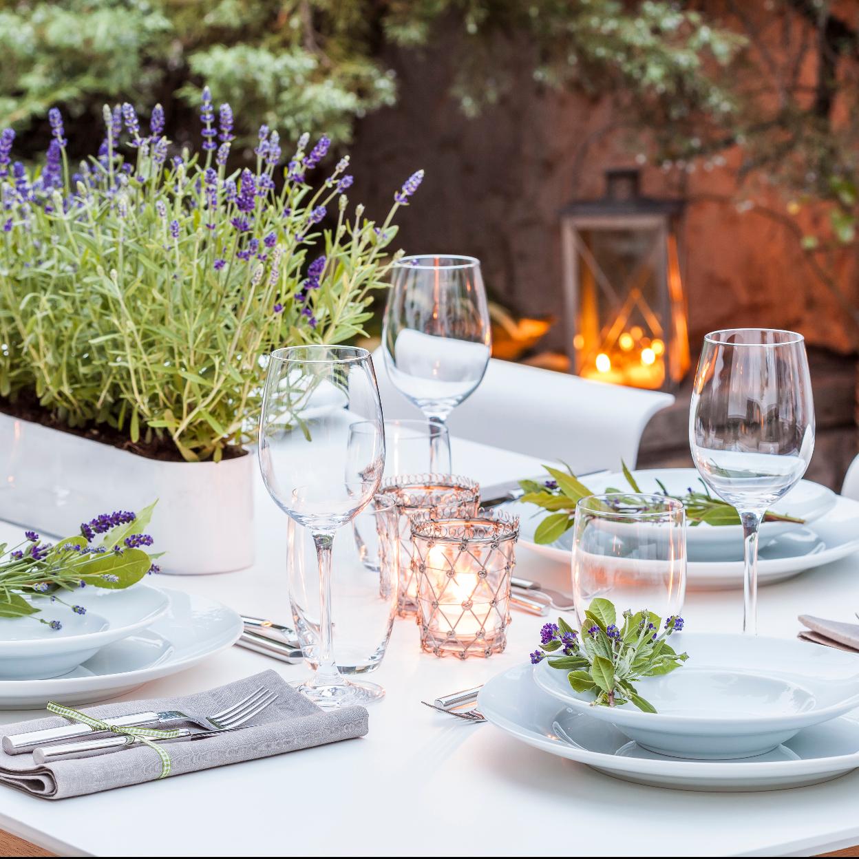 Decoración de mesa con la nueva vajilla de Zara Home