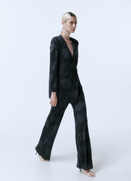 Imagen - Camisa jacquard de Sfera (29,99 euros)