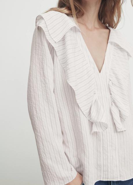 Imagen - Blusa con rayas de Massimo Dutti (59,99 euros)