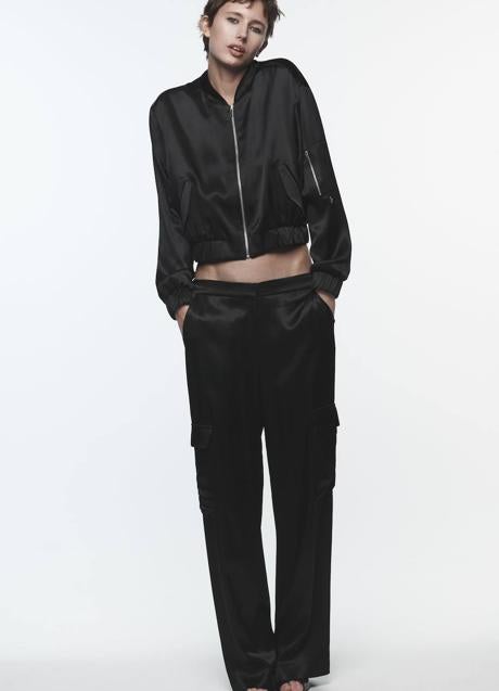 Imagen - Pantalones satinados estilo cargo