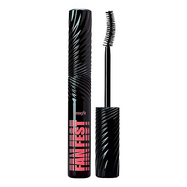 Fan Fest Mascara de Benefit. Precio: 29,99 euros