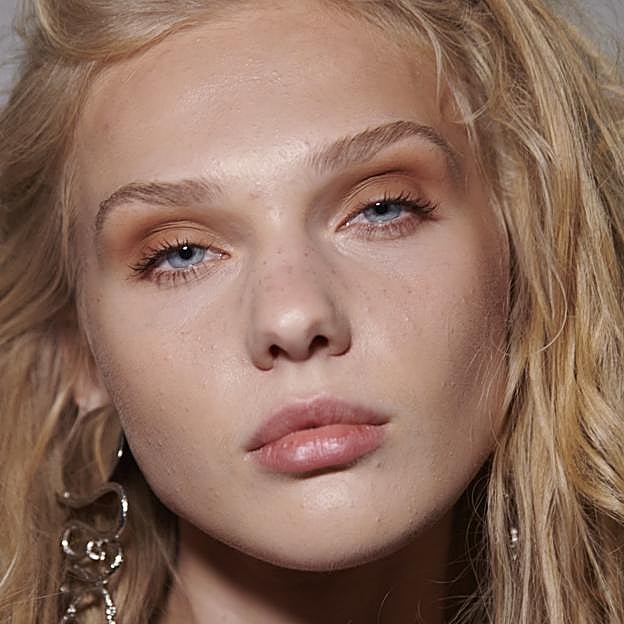 Los parches para las ojeras con té de rooibos, aloe vera y niacinamida que despiertan mi mirada cada mañana