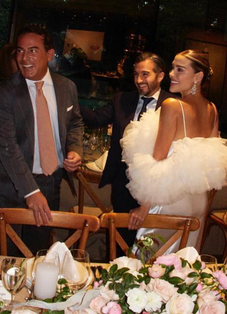 Imagen - La novia junto a su prometido, Danilo Díaz y Alejandro Basteri, hermano de Luis Miguel. INSTAGRAM