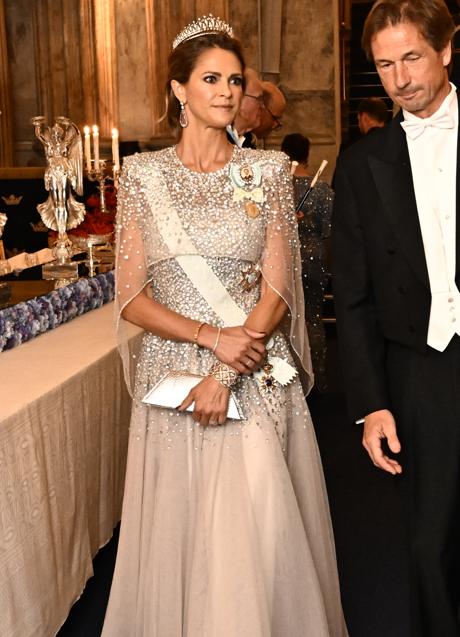 Imagen - Magdalena de Suecia en la cena de gala por el jubileo de oro del rey Carlos XVI Gustavo. / GTRES