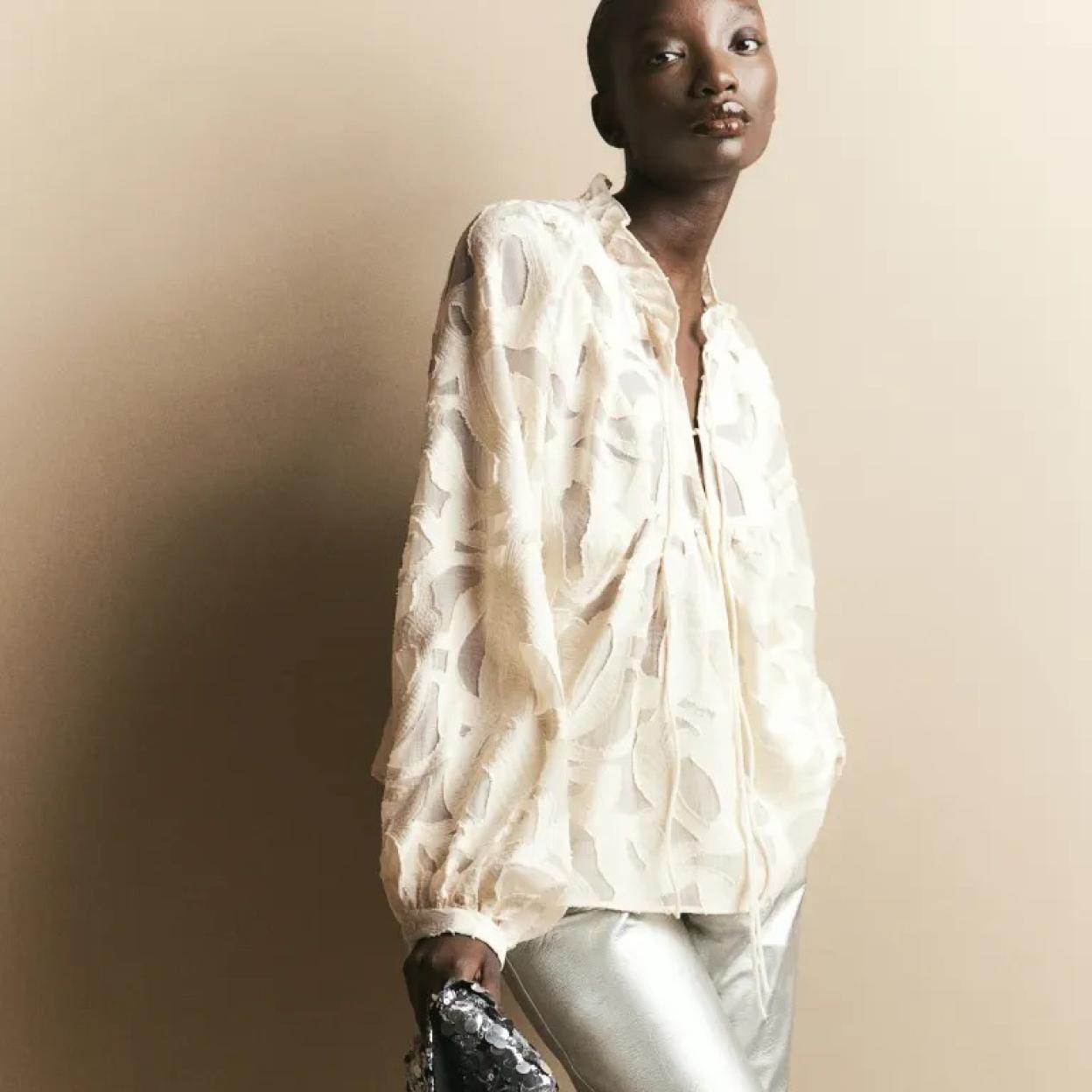 Tenemos la camisa de H&M que enamora a las danesas.