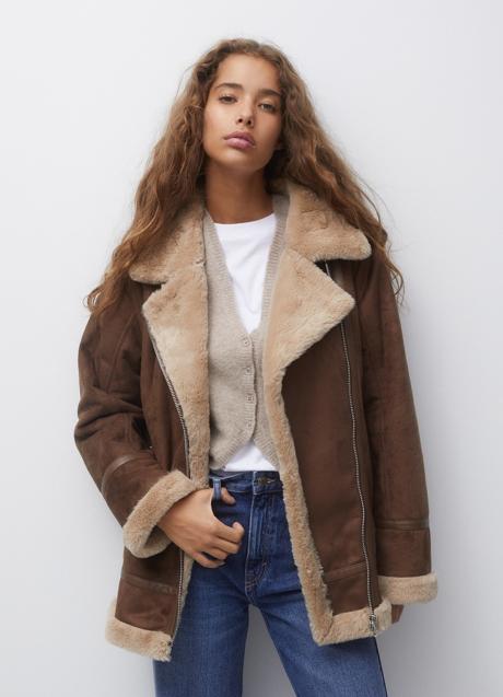 Imagen - Chaqueta biker de doble faz de Pull&Bear, 49,99 euros.