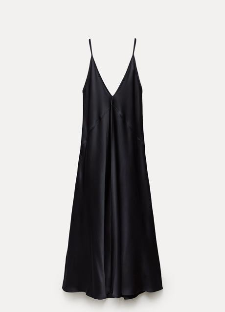 Imagen - Vestido lencero en negro de Zara. Foto: Zara.