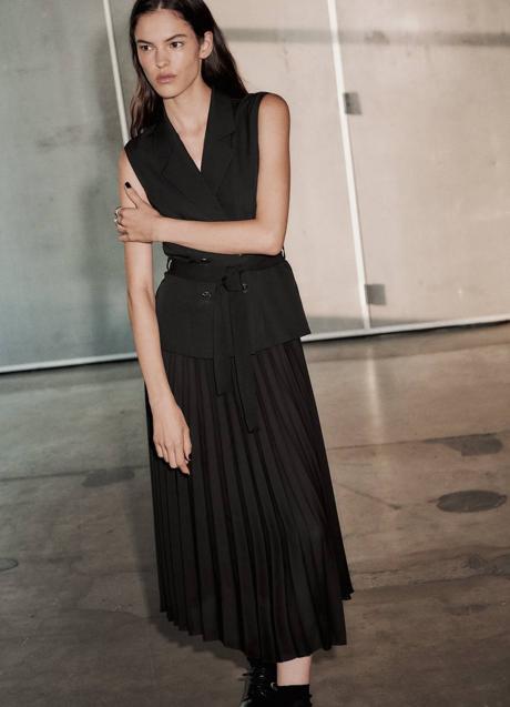 Imagen - Vestido midi plisado en negro