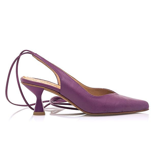 Los zapatos de Mustang.