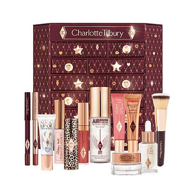 Charlotte's Lucky Chest Of Beauty Secrets de Charlotte Tilbury. Precio: 200 euros