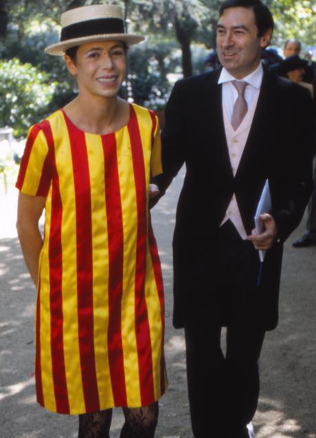 Imagen - El llamativo vestido de Ágatha Ruiz de la Prada terminaba en un divertido 'canotier'. (FOTO: GETTY IMAGES)