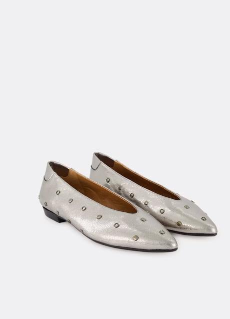 Imagen - Bailarina metalizada con tachuelas de Latouche. Foto: El Corte Inglés.