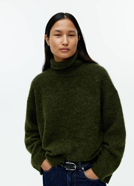 Imagen - Jersey verde de lana de Arket, 99 euros.