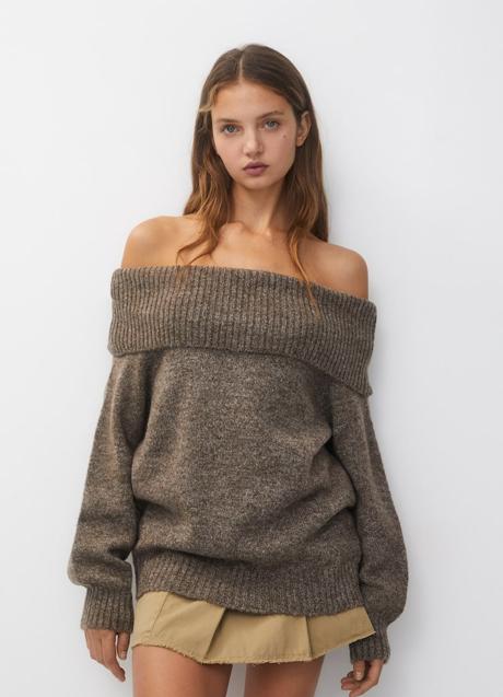 Imagen - Jersey con escote off the shoulder de Pull&Bear, 25,99 euros.