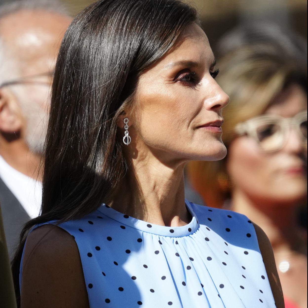 La reina Letizia presiden la jura de bandera de la princesa Leonor.