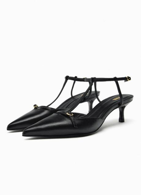 Imagen - Zapatos negros de Zara (39,99 euros)