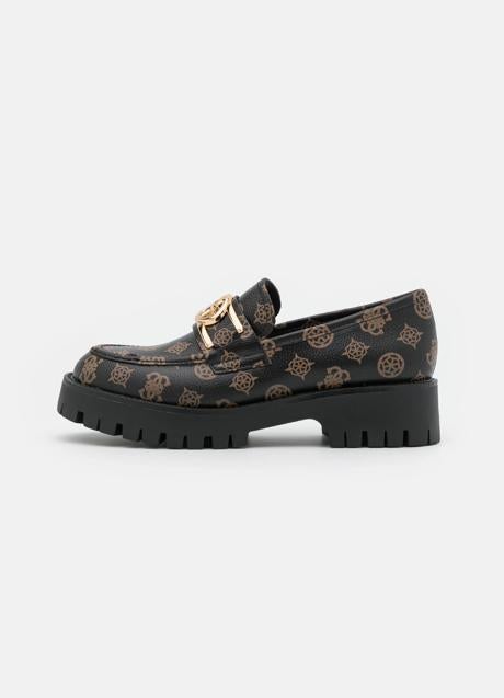 Imagen - Mocasines estampados de Guess, 149,99 euros.