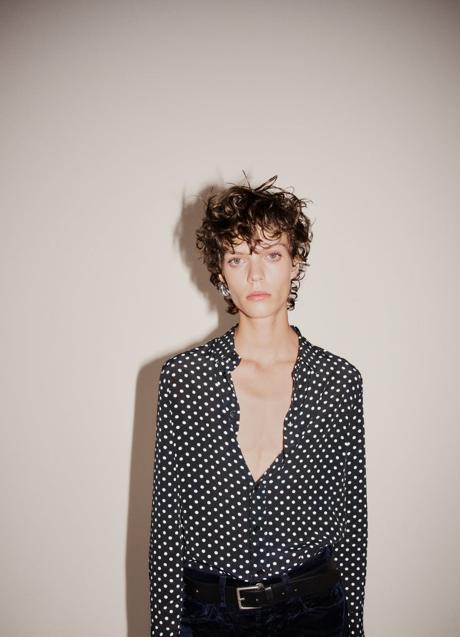 Imagen - Camisa con estampado de lunares de Zara (29,95 euros)