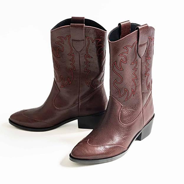 Botines rojos cowboy de Bobo's, 260 euros.