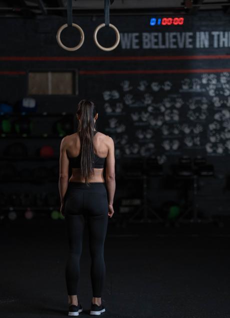 Imagen - Mujer con espalda tonificada/PEXELS