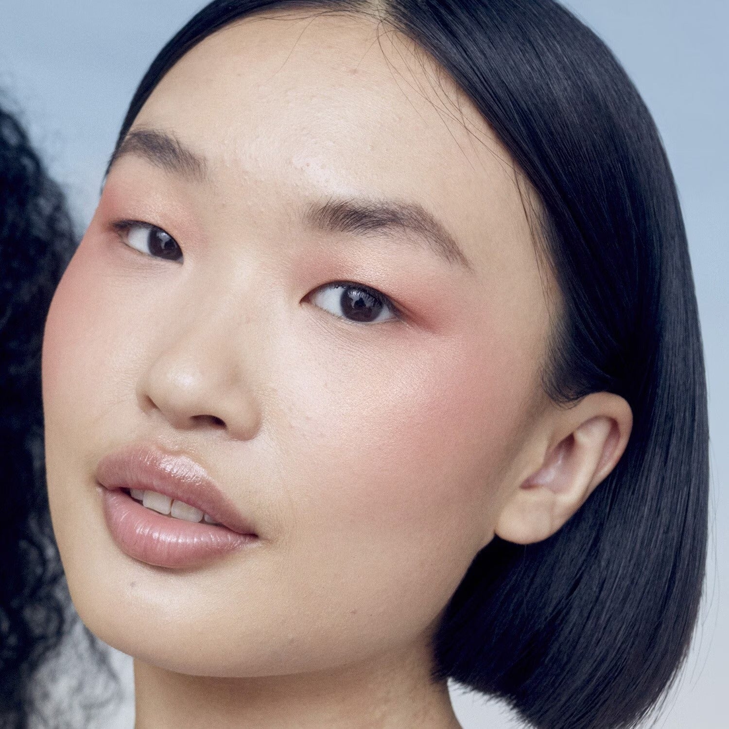 Estos coloretes en polvo se difuminan muy bien y aportan un toque saludable y profesional