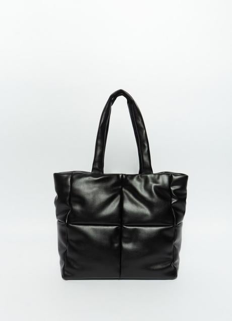 Imagen - Bolso negro de Sfera (22,99 euros)