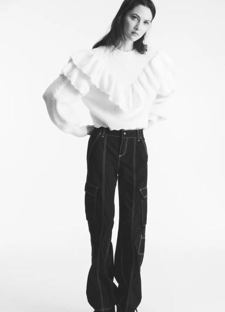 Imagen - Jersey blanco con volantes de H&M (35,99 euros)