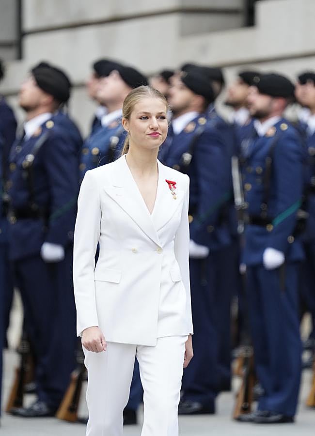 Imagen - La princesa Leonor en la jura de la Constitución/ LIMITED PICTURES