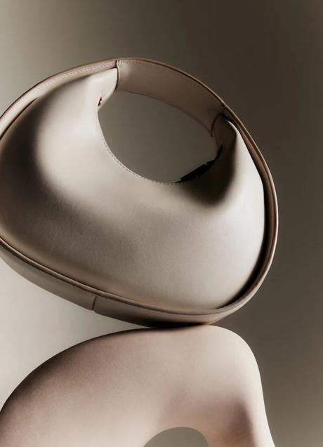 Imagen - Bolso de mano de Mango (25,99 euros)