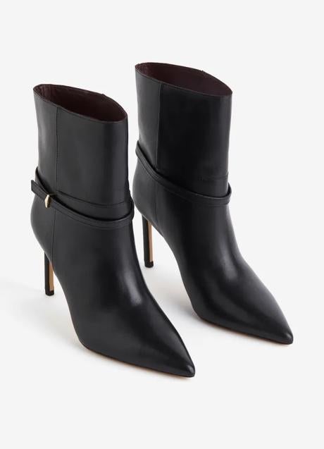Imagen - Botines negros de H&M (129 euros)
